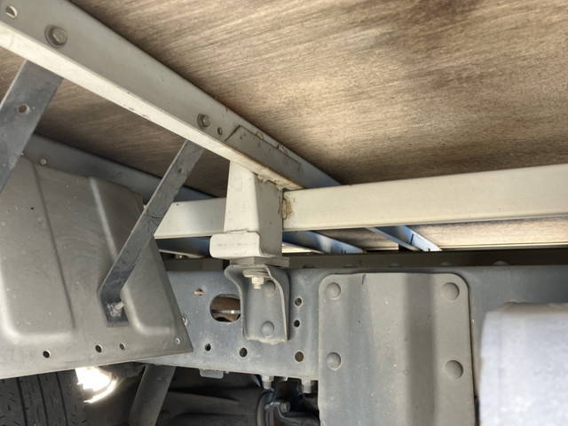 日産アトラス平ボディ小型（2t・3t）[写真11]