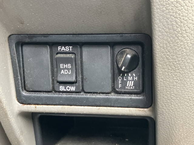 日産アトラス平ボディ小型（2t・3t）[写真22]