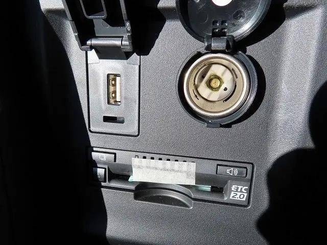 日野プロフィアミキサー車（コンクリートミキサー）大型（10t）[写真17]