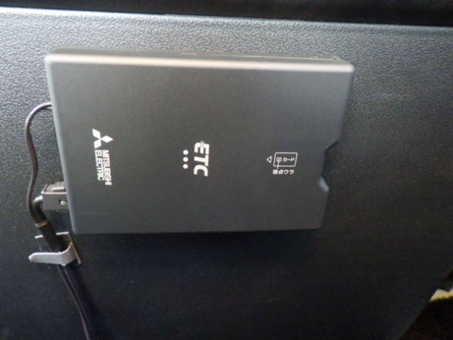 三菱ふそうファイターセルフクレーン4段増トン（6t・8t）[写真34]