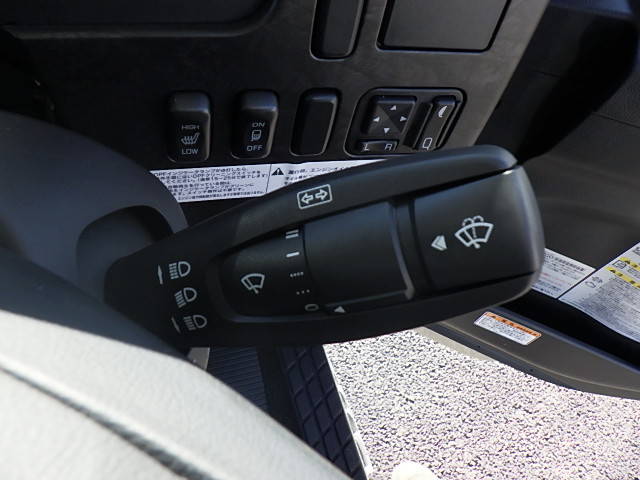 三菱ふそうファイターセルフクレーン4段増トン（6t・8t）[写真37]