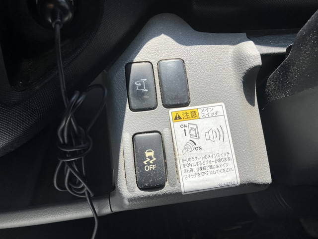 日野デュトロ冷凍車（冷蔵車）小型（2t・3t）[写真21]