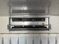 日野デュトロ冷凍車（冷蔵車）小型（2t・3t）[写真03]