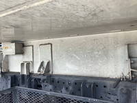 いすゞエルフパッカー車（塵芥車）小型（2t・3t）[写真19]