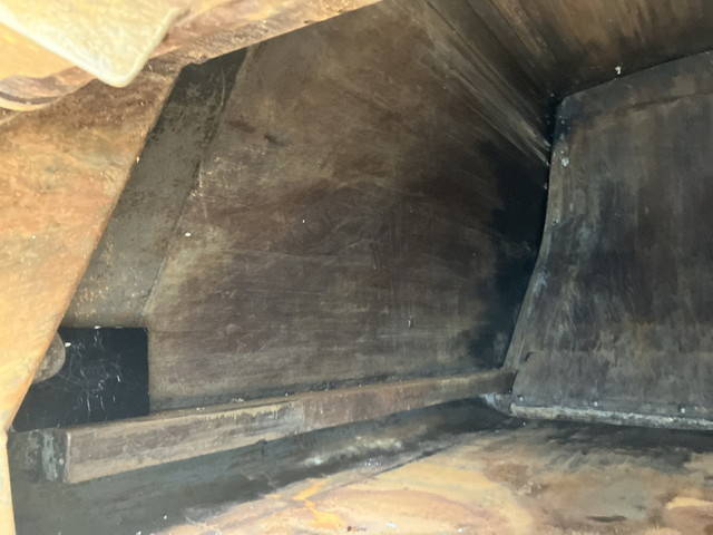 いすゞエルフパッカー車（塵芥車）小型（2t・3t）[写真09]