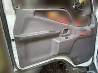 三菱ふそうキャンター家畜運搬車小型（2t・3t）[写真20]