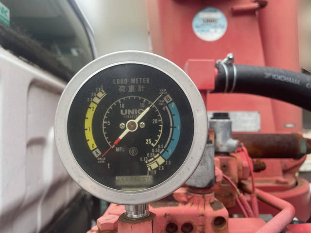 いすゞエルフクレーン4段小型（2t・3t）[写真10]