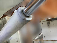 いすゞエルフ高所作業車小型（2t・3t）[写真12]