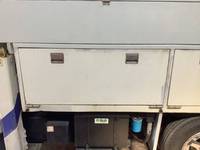 いすゞエルフ高所作業車小型（2t・3t）[写真14]