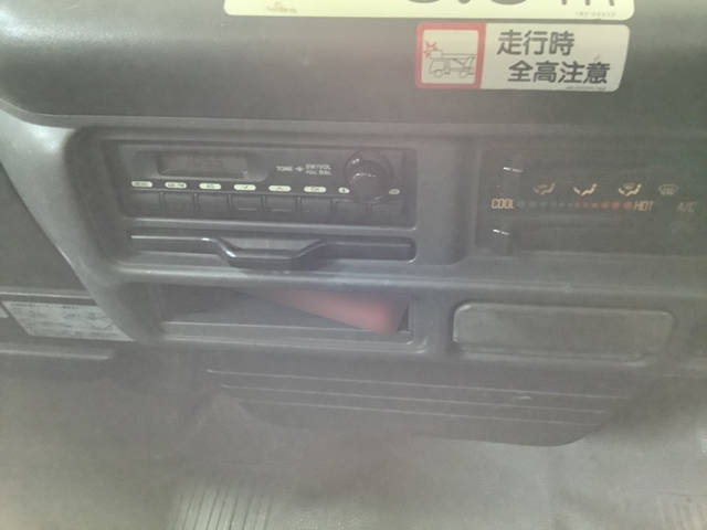 いすゞエルフ高所作業車小型（2t・3t）[写真33]