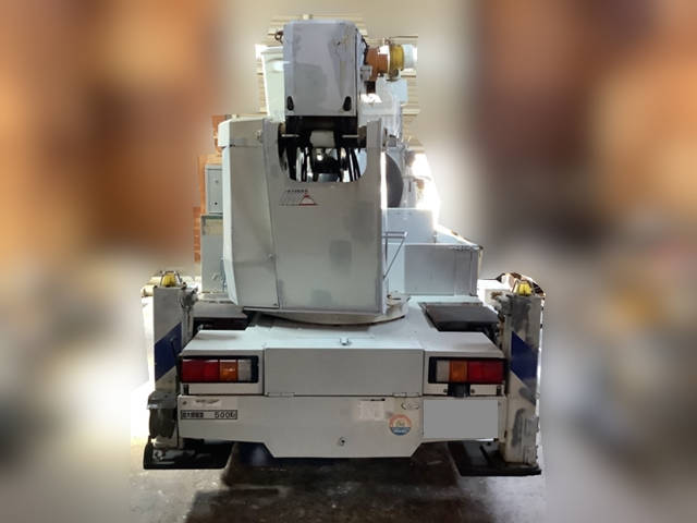 いすゞエルフ高所作業車小型（2t・3t）[写真06]