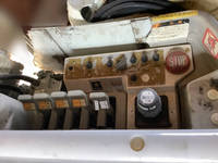 いすゞエルフ高所作業車小型（2t・3t）[写真08]