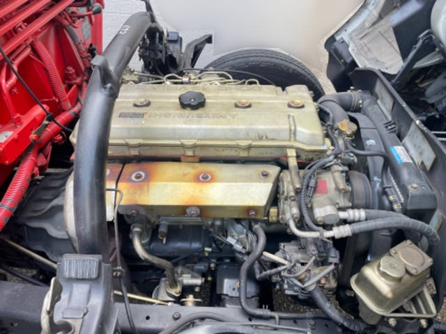 三菱ふそうキャンタークレーン6段小型（2t・3t）[写真23]