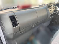 三菱ふそうキャンタークレーン6段小型（2t・3t）[写真26]