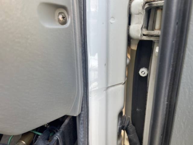 三菱ふそうキャンタークレーン6段小型（2t・3t）[写真32]