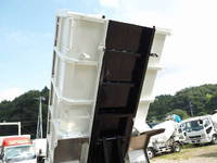 UDトラックスコンドル深ダンプ（土砂禁ダンプ）小型（2t・3t）[写真14]