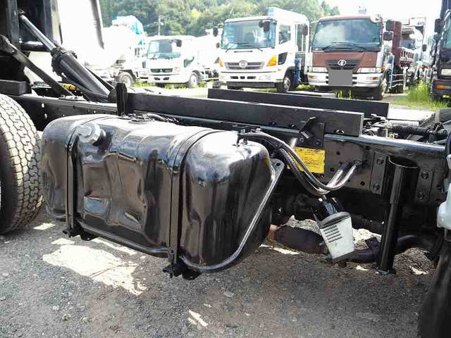 UDトラックスコンドル深ダンプ（土砂禁ダンプ）小型（2t・3t）[写真15]