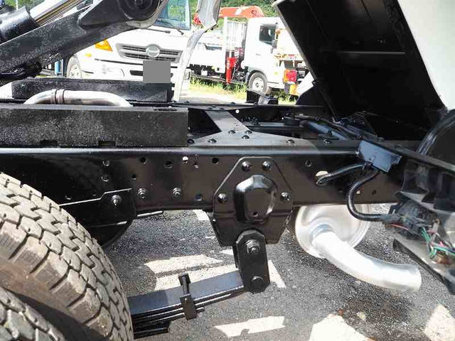 UDトラックスコンドル深ダンプ（土砂禁ダンプ）小型（2t・3t）[写真27]