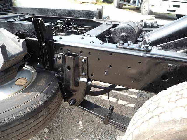 UDトラックスコンドル深ダンプ（土砂禁ダンプ）小型（2t・3t）[写真28]