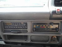 UDトラックスコンドル深ダンプ（土砂禁ダンプ）小型（2t・3t）[写真37]