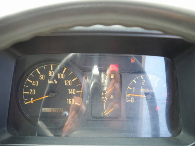 UDトラックスコンドル深ダンプ（土砂禁ダンプ）小型（2t・3t）[写真37]