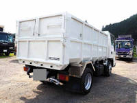 UDトラックスコンドル深ダンプ（土砂禁ダンプ）小型（2t・3t）[写真05]