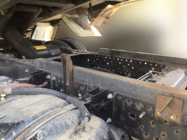 いすゞエルフダンプ小型（2t・3t）[写真12]