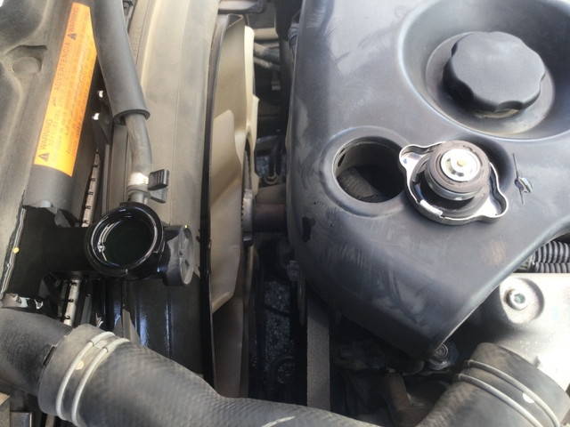 いすゞエルフダンプ小型（2t・3t）[写真17]