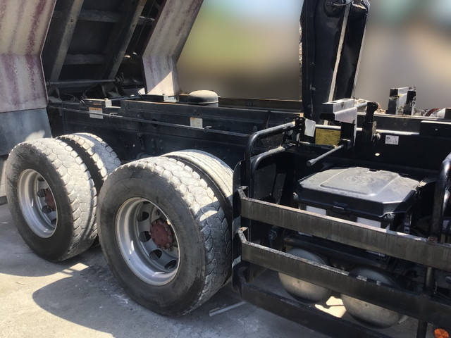 日野プロフィアダンプ大型（10t）[写真08]