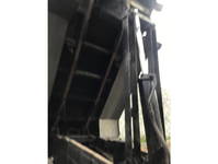 いすゞギガ深ダンプ（土砂禁ダンプ）大型（10t）[写真10]