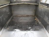 いすゞギガ深ダンプ（土砂禁ダンプ）大型（10t）[写真08]