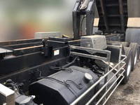 いすゞギガ深ダンプ（土砂禁ダンプ）大型（10t）[写真12]