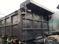 いすゞギガ深ダンプ（土砂禁ダンプ）大型（10t）[写真19]