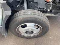 三菱ふそうキャンター平ボディ小型（2t・3t）[写真10]