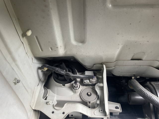 三菱ふそうキャンター平ボディ小型（2t・3t）[写真23]