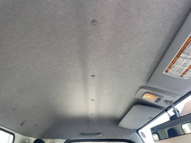 三菱ふそうキャンター平ボディ小型（2t・3t）[写真27]