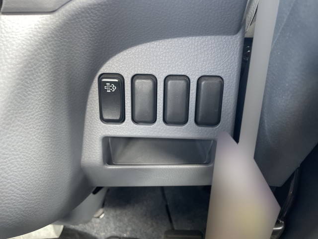 三菱ふそうキャンター平ボディ小型（2t・3t）[写真33]