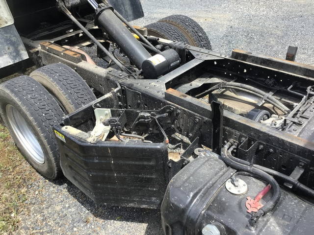 いすゞエルフダンプ小型（2t・3t）[写真18]