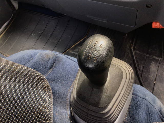 いすゞエルフダンプ小型（2t・3t）[写真31]