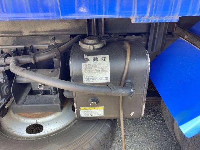 いすゞエルフローダーダンプ小型（2t・3t）[写真14]