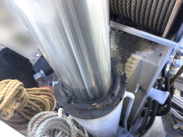 いすゞエルフクレーン4段小型（2t・3t）[写真12]