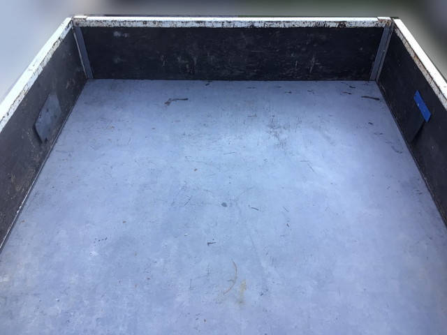 いすゞエルフクレーン4段小型（2t・3t）[写真09]