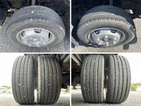 いすゞエルフセルフクレーン4段小型（2t・3t）[写真21]