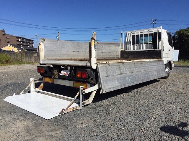 三菱ふそうファイターアルミブロック中型（4t）[写真02]