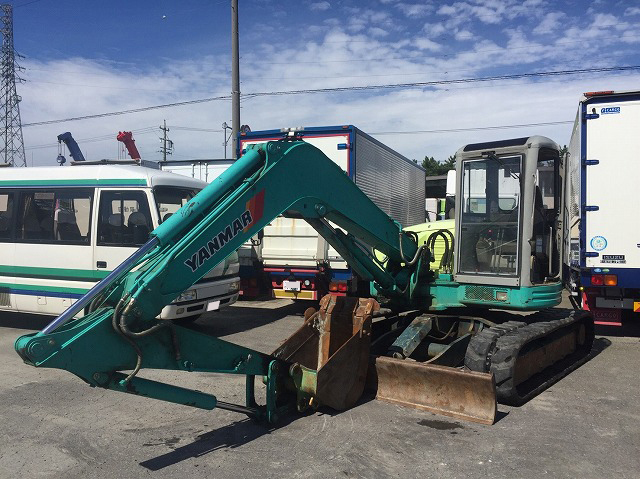 ヤンマーミニユンボ（ミニバックホー）[写真01]