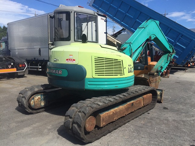 ヤンマーミニユンボ（ミニバックホー）[写真02]