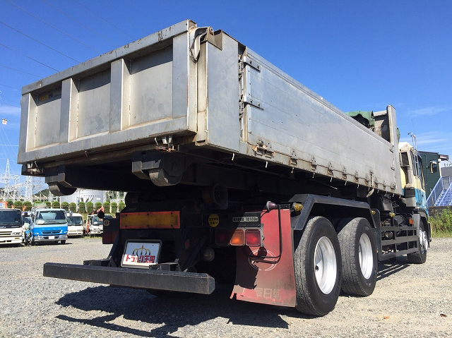 日野プロフィアコンテナ専用車大型（10t）[写真02]