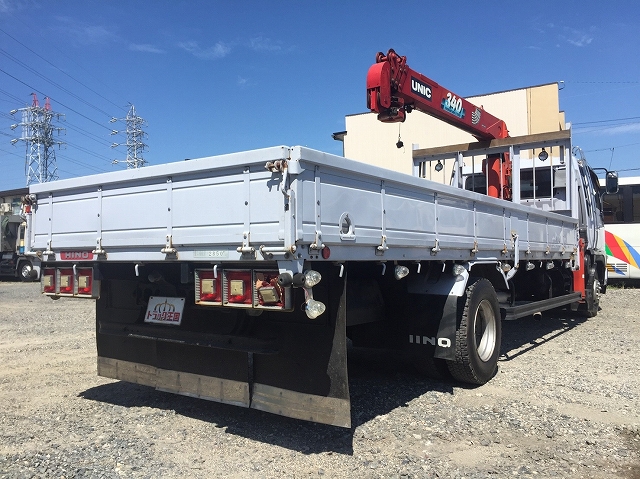 日野レンジャーユニック4段中型（4t）[写真02]