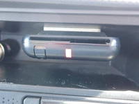 いすゞエルフクレーン4段小型（2t・3t）[写真30]