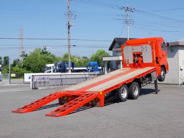 UDトラックスクオンセルフローダー大型（10t）[写真04]